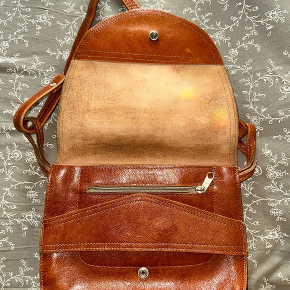 Vintage Genuine Leather bag - Picture 5 of 8